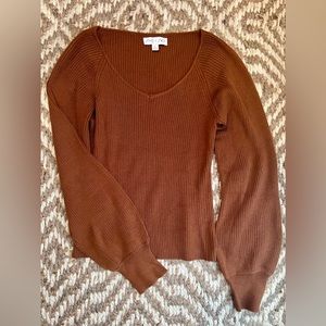 Great condition. Worn twice. Rust sweater like top. Perfect for fall/winter